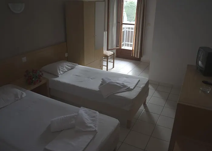 Hotel Paralia *
