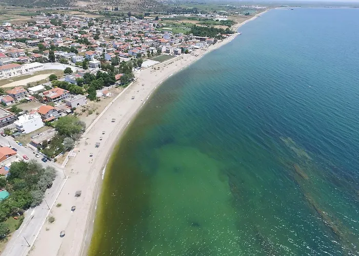 Paralia Nea Karvali