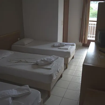 Paralia Hotel