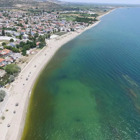 Paralia Nea Karvali