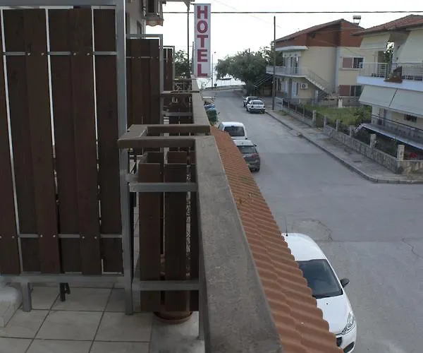 Hotel Paralia Nea Karvali